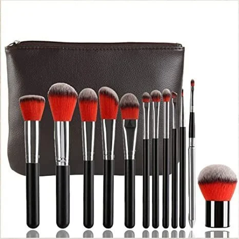 Kit de 12 Brochas Profesionales con Estuche