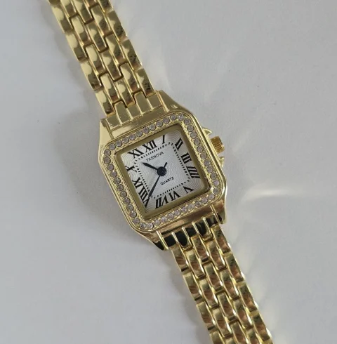 Reloj Cartier Panthère Gold