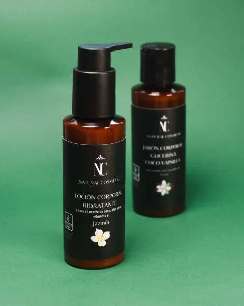 LOCION CORPORAL HIDRATANTE a base de aceite de coco, extracto natural de aloe vera y vitamina e.