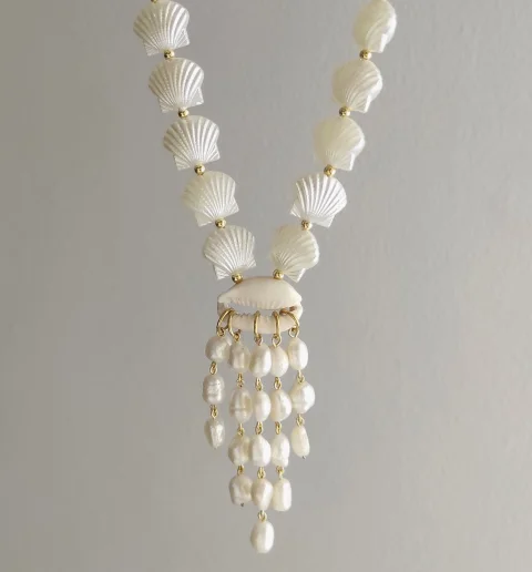 Collar Peregrina