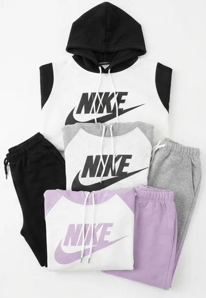 conj. Nike monos