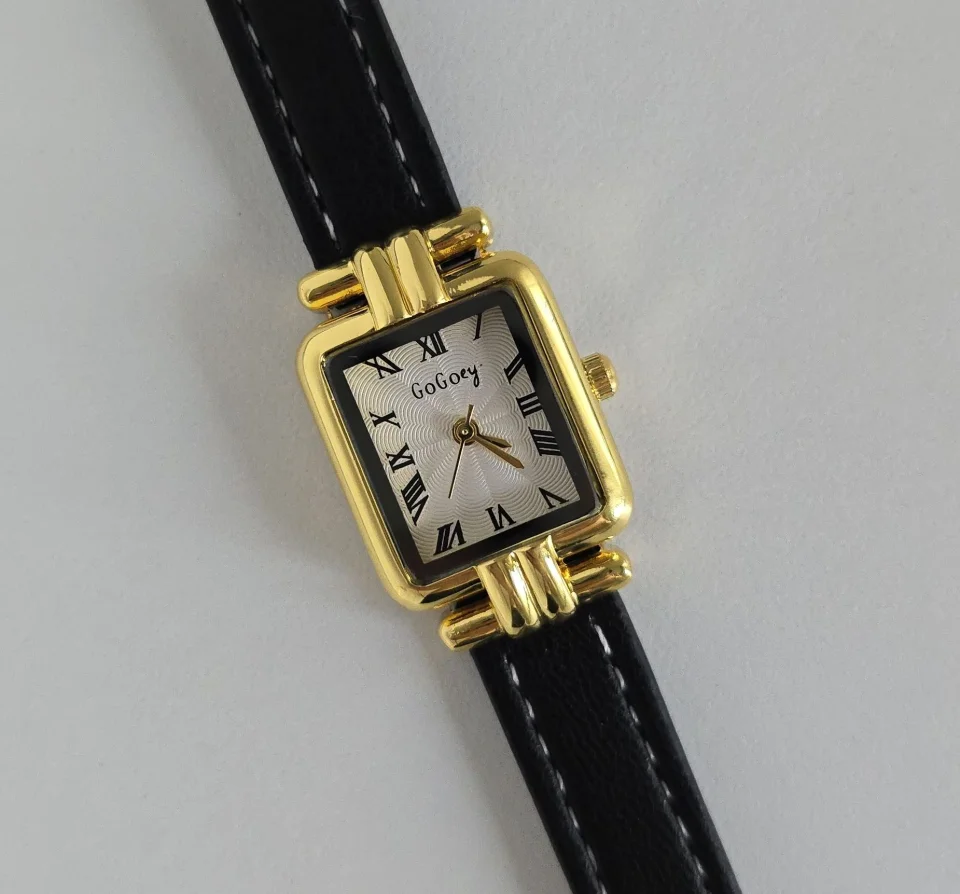 Reloj Roberta Camel