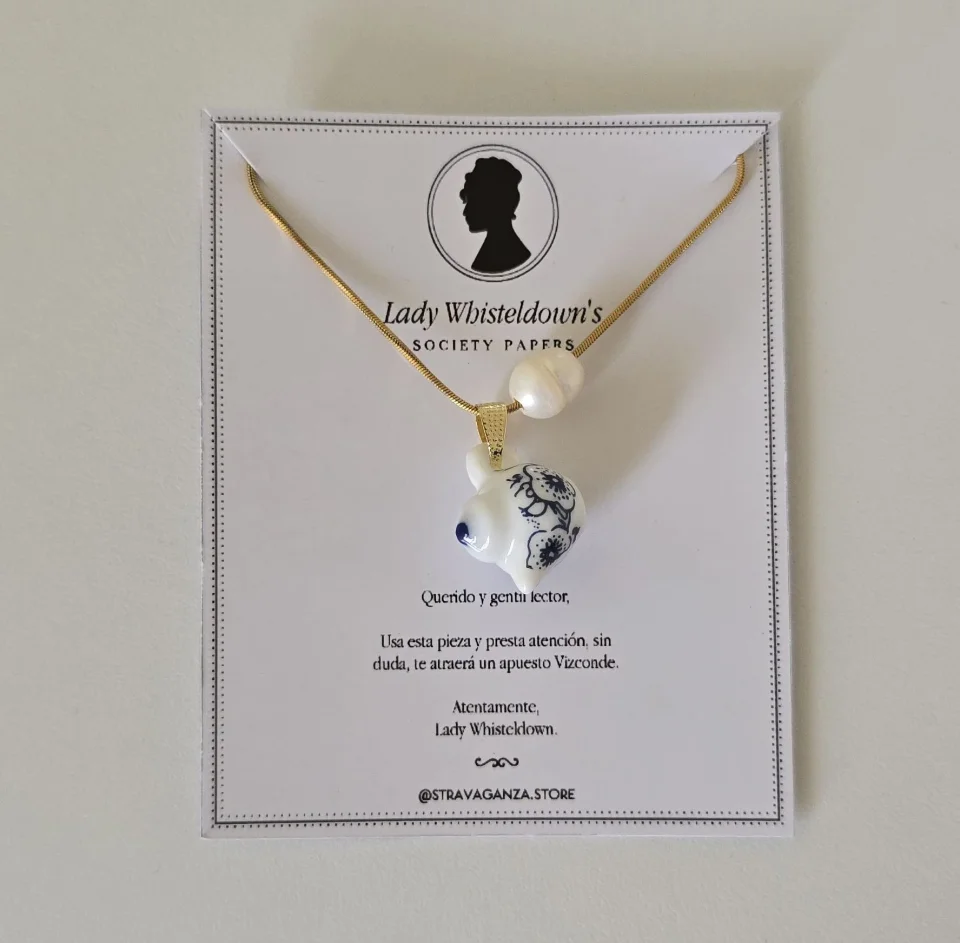 Collar Lady Danbury