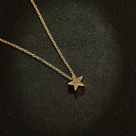 Collar de clavícula corta Simple a la moda para mujer, colgante de estrellas gruesas de oro y plata, collar con temperamento, regalo de cumpleaños 4