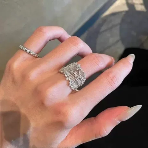 Anillo Elegante con Incrustaciones de Diamantes de Imitación y Encaje de Lujo, Joyería para Fiestas y Banquetes, Regalo para el Día de San Valentín 3