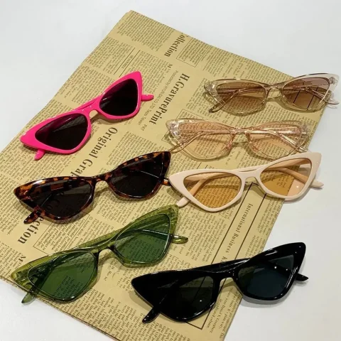 Gafas de sol estilo ojo de gato para mujer, lentes Retro con montura pequeña, protección UV400, accesorios de moda para la calle