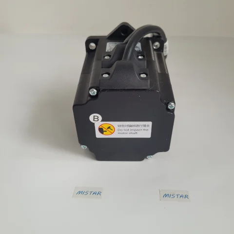Máquina de bordar SM70-00525 motor de acero 5