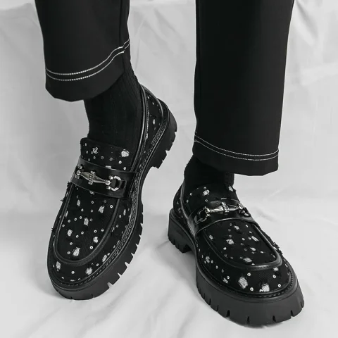 Venta caliente de zapatos de suela gruesa para hombres Estilo de diseñador de marca de moda Moda al aire libre Caminar en la calle Zapatos de trabajo diarios para jóvenes 38-46 5