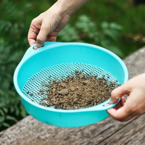 Tamiz de jardín con orificios cuadrados, criba redonda para tierra, arena y compost, herramienta de jardinería para filtrar tierra y piedras