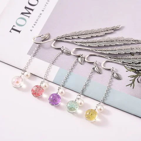 Marcapáginas de Metal con bonitos dibujos, marca de página de libro genial, papelería para estudiantes, suministros escolares, marcapáginas para libros, regalo para profesores 3