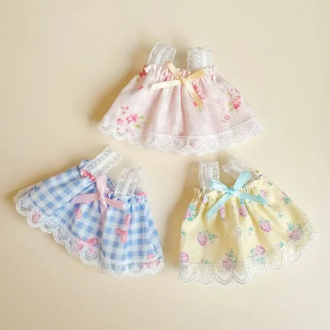 Accesorios muñeca ropa encantadora lindo 7 estilos muñecas de peluche ropa decoración vestidos de muñeca