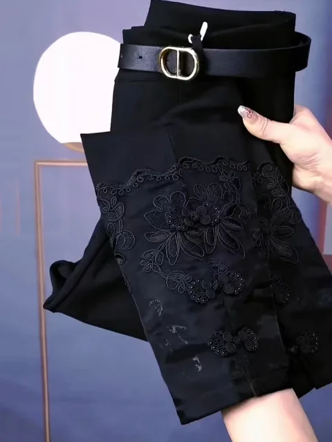 Nuevos pantalones elásticos para mujer, pantalones ajustados de cintura alta con bordado de hebilla de industria pesada para primavera otoño 2025