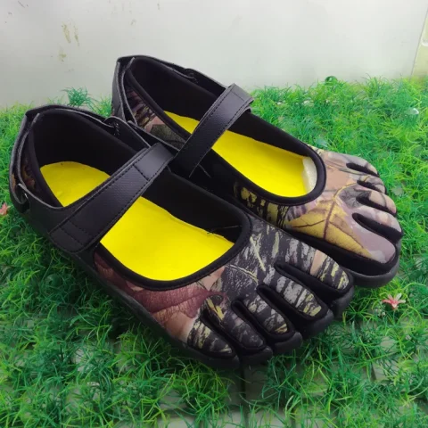Zapatos de cinco dedos para hombre y mujer, zapatillas de deporte ligeras de cuero con 5 dedos, zapatos de senderismo de secado rápido, zapatos aguas arriba 5