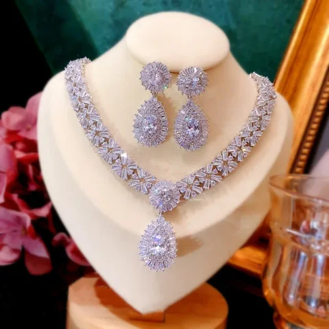 Conjuntos de joyería nupcial para mujer, pendientes de gota de aguja de plata S925, collares, colgantes, corona, boda, accesorios de circonita cúbica 3