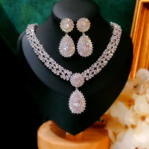 Conjuntos de joyería nupcial para mujer, pendientes de gota de aguja de plata S925, collares, colgantes, corona, boda, accesorios de circonita cúbica 4