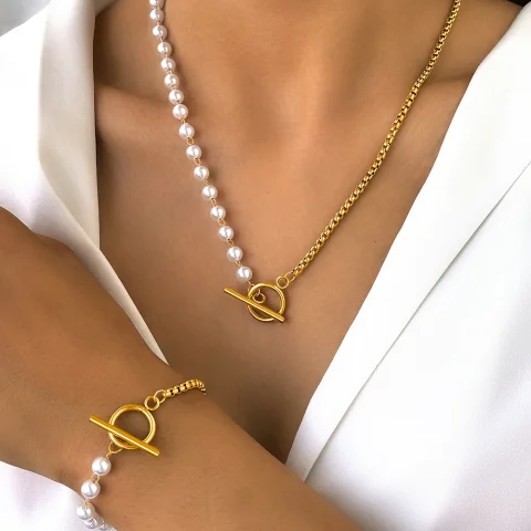 Conjunto de joyería de acero inoxidable, diseño elegante a la moda, cadena de perlas empalmada, colgante OT ligero de lujo, conjunto de joyería para mujer