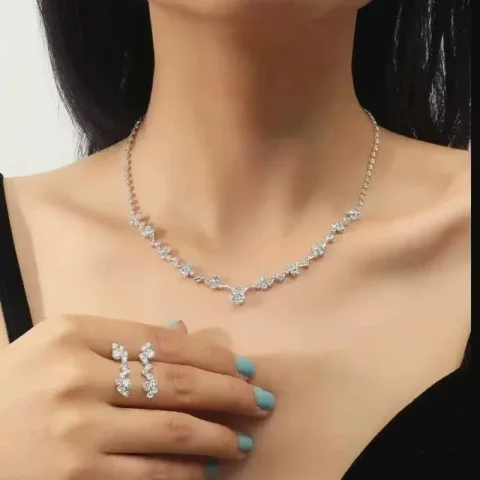 Conjunto de collar y pendientes a la moda para mujer, accesorios de boda con diamantes de imitación, pendientes colgantes para novia, conjuntos de joyería elegantes 2