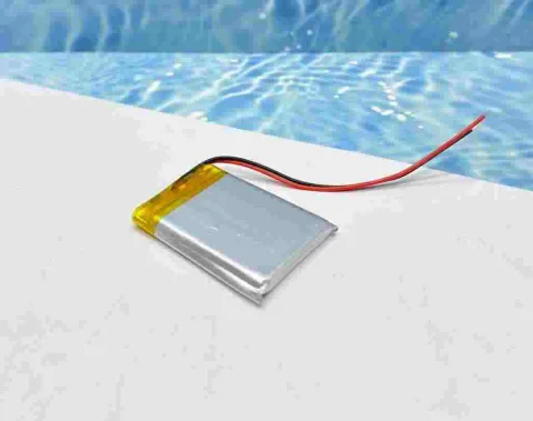 BATERIA 3.7V CON CABLE 500MAH 503040 1