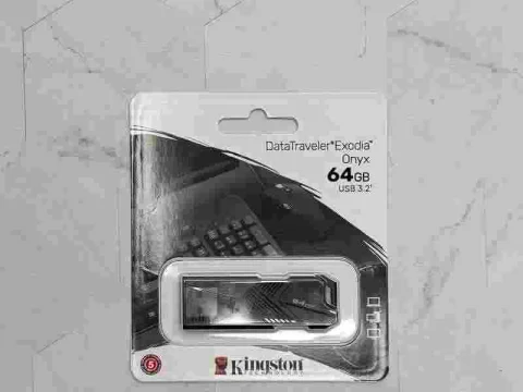 PENDRIVE KINGSTON 64GB 3.2 EXODIA ONYX 1
