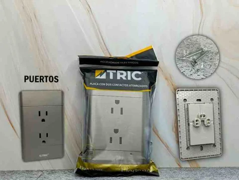 TOMA CORRIENTE DOBLE GRIS TRIC T- 120FJ-06GY