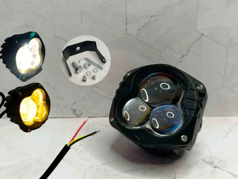 FARO LED RECT PEQ 3L RORAIMA C/BASE AMARILLO L-0070 7X7.5CM 30W 1