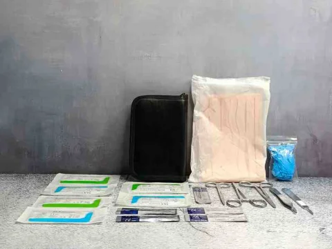 KIT DE SUTURA 17PCS+PAD DE SILICON 3CAPAS C/ESTUCHE 12494