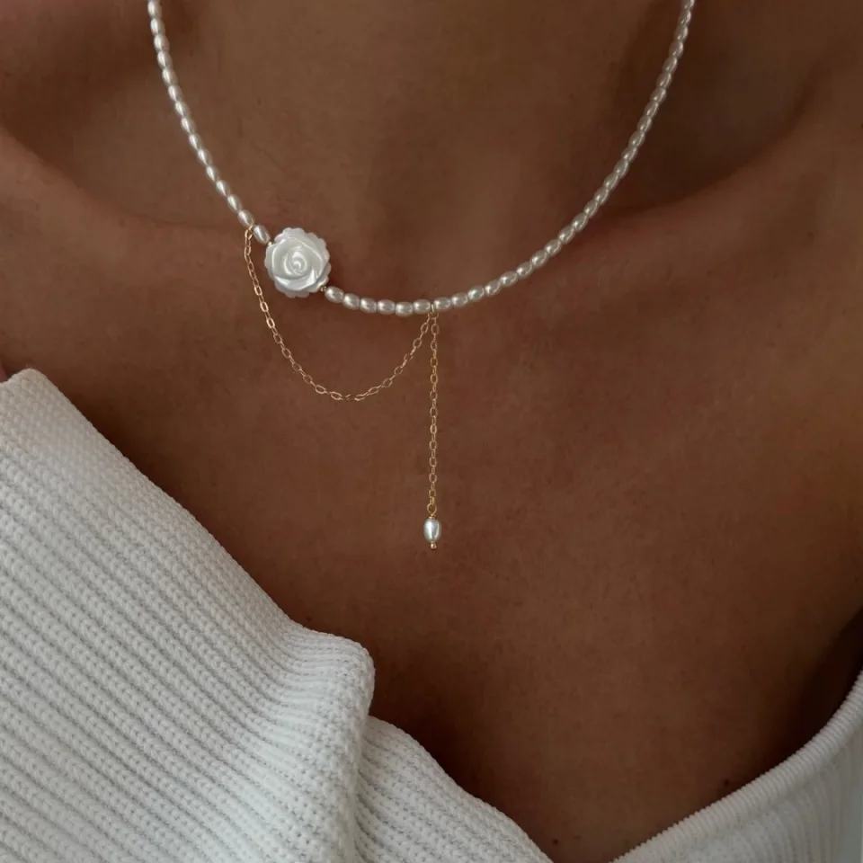 Collar de perlas minimalista para mujer, nuevo estilo, borla de sensación de lujo, tono frío, Feng Shui, Xiaomi, cadena de Collar francés