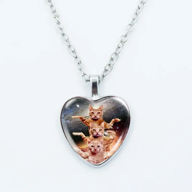 Collar con colgante de corazón de gato alienígena arcoíris, bonito y divertido, con forma de animal, cabujón de cristal con foto artística, joyería para niños y mujeres