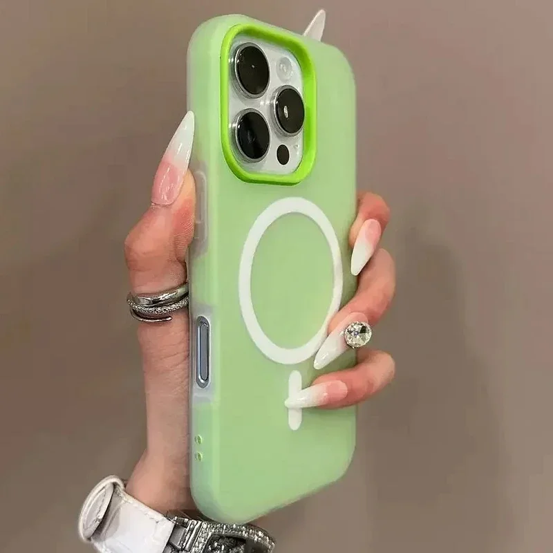 Funda Magnética de Lujo para iPhone 11 12 13 14 15 16 17 Pro Max Plus Air, con Carga Inalámbrica y Acabado Mate