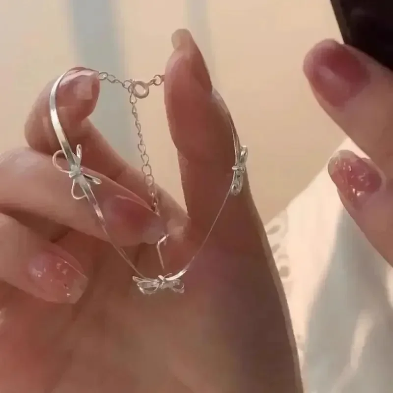 LATS, pulseras con lazo dulce a la moda para mujeres y niñas, cinta delicada brillante con lazo, pulsera de cadena con huesos de serpiente, regalo de joyas de fiesta
