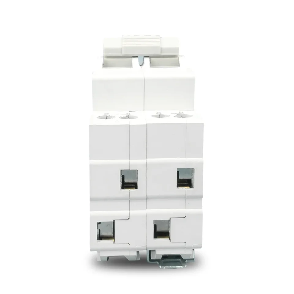 Interruptor de Transferencia Manual de Doble Potencia TOMZN 2P 63A MTS con Bloqueo y Disyuntor