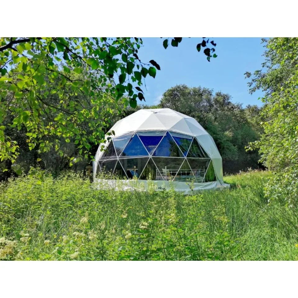 Estructura de Domo de Lujo para Negocios de Glamping con Muebles Personalizados, Interior y Servicio de Solución Completa para Negocios de Camping