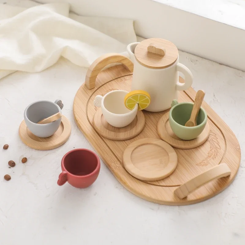 Juguetes de madera Montessori para niños pequeños, juego de simulación, juego de fiesta de té, tetera de silicona, tazas, bandeja de madera, cuchara, juguetes para niños, regalo de cumpleaños