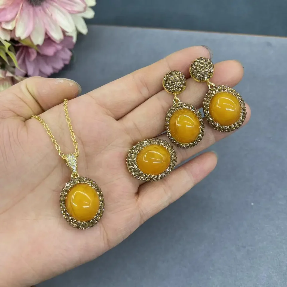 Juego de tres piezas de cera de abeja con incrustaciones de jade, joyería de diamante medieval personalizada de alta gama, venta al por mayor, nuevo