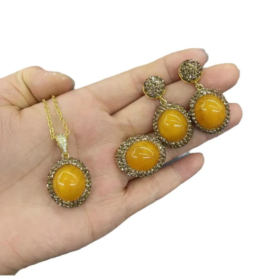 Juego de tres piezas de cera de abeja con incrustaciones de jade, joyería de diamante medieval personalizada de alta gama, venta al por mayor, nuevo