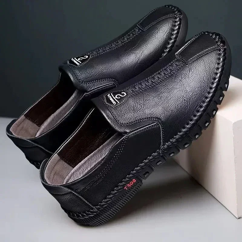 Zapatos de cuero para hombre, zapatos informales de suela blanda, zapatos planos cómodos de otoño para negocios, zapatos de trabajo ligeros para hombre, zapatos sin cordones para conducir, Tenis