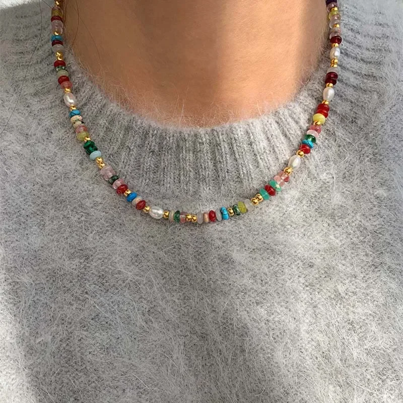 Collares de perlas naturales de agua dulce de piedra de cuentas coloridas a la moda para mujer, collar de cadena de clavícula de Color dorado Retro, regalos de joyería