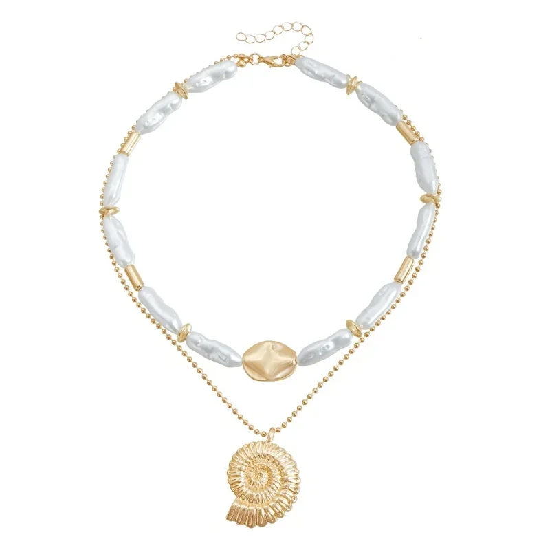 Este collar de perlas moderno y único es un accesorio de joyería imprescindible para damas y una excelente opción para regalo.