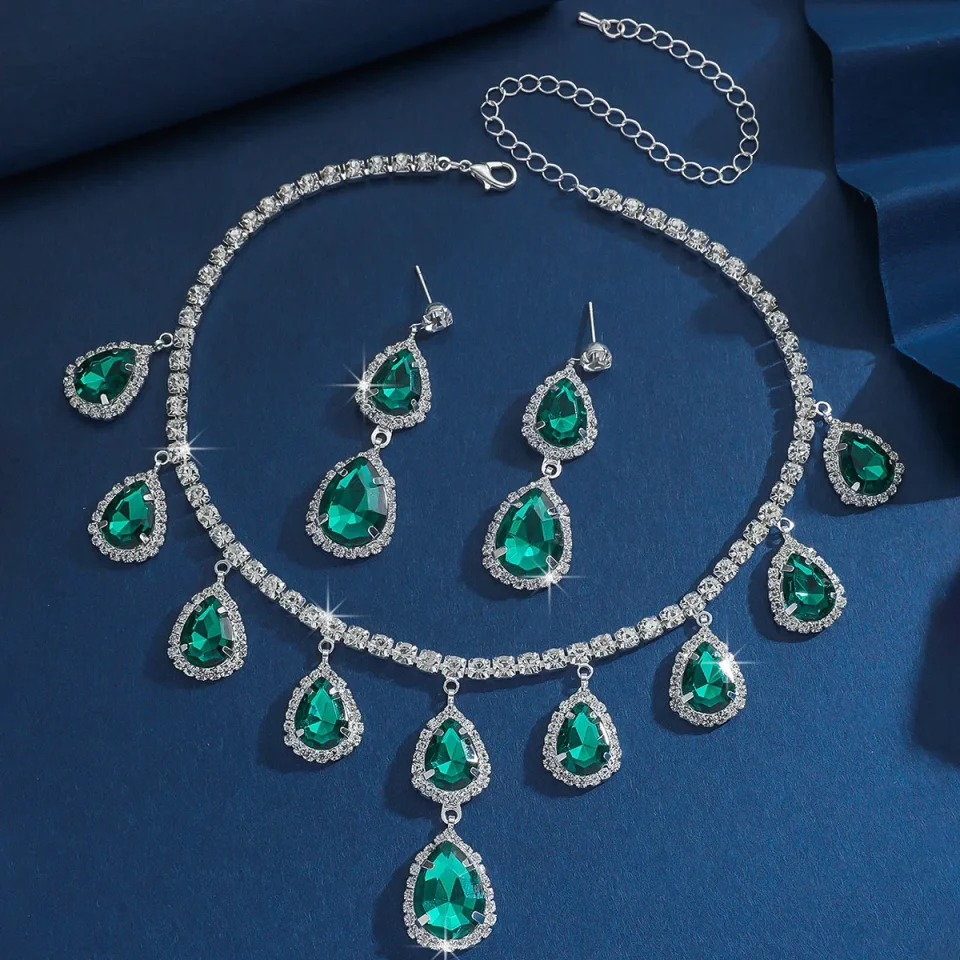 Conjunto de joyería elegante decorado con cristales para mujer, collar con colgante y pendientes colgantes, conjunto de joyería para decoración de ropa diaria