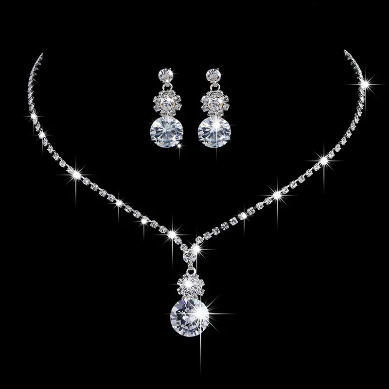 Conjunto de joyería de novia de cristal a la moda, vestido de novia Chapado en plata con diamantes de imitación, collar para banquete, conjunto de pendientes, regalo para mujer