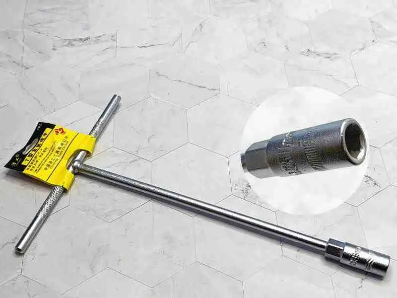 LLAVE TIPO T 11MM 11898