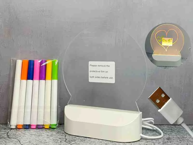 MINI PIZARRA ACRILICA C/LUZ+MARCADOR 7PCS REDONDO 12CM J-36R