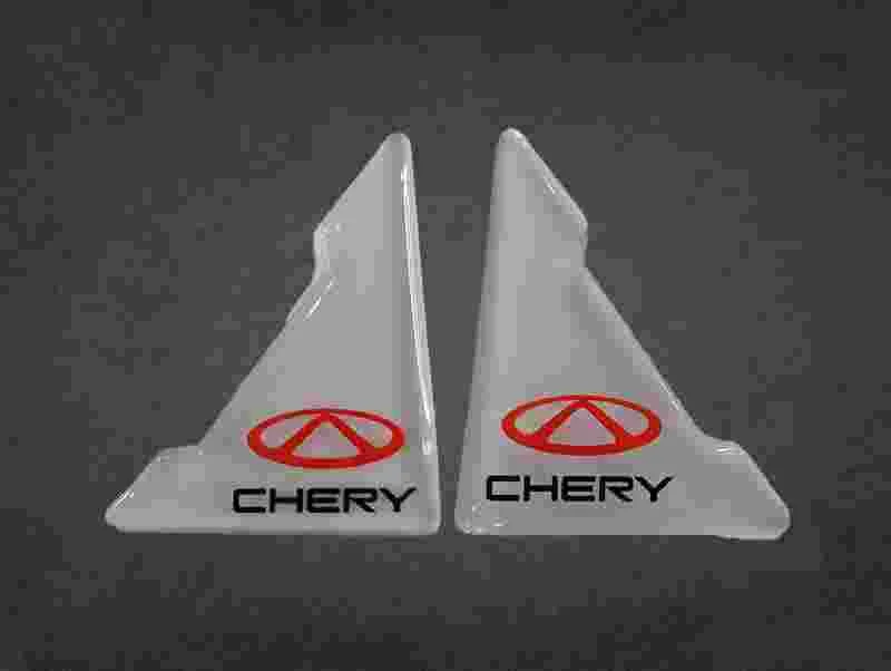 SET PEGATINAS CHERY TRANP ESQ P/PUERTAS 12496CHERY