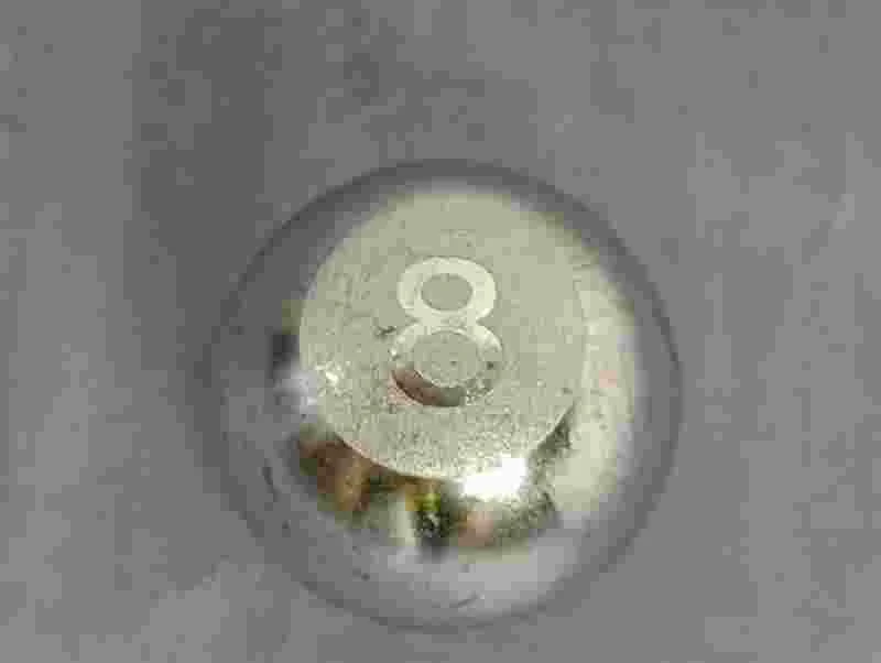 TAPA GUSANILLO PLATEADO TIPO BOLA 8 12626P