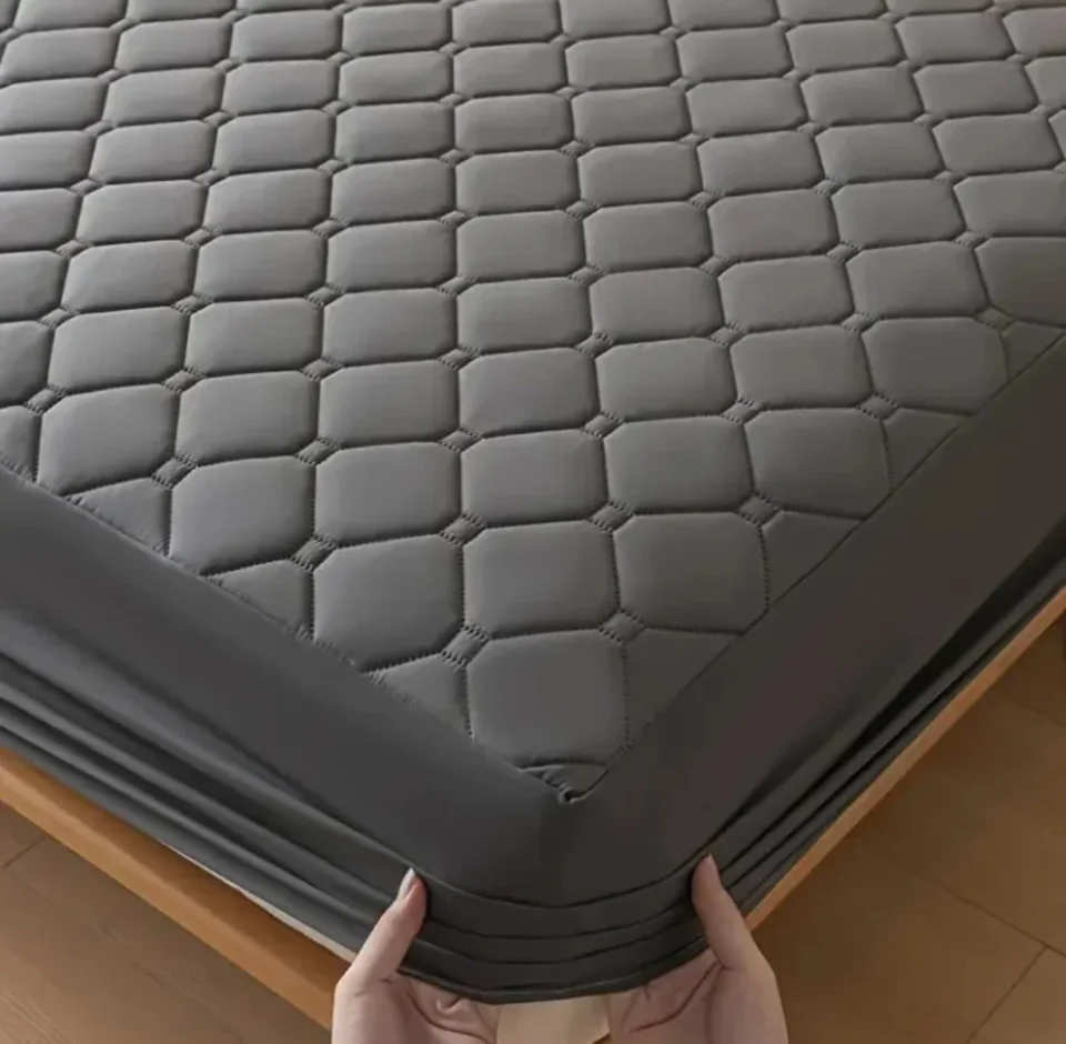 FORRO DE CAMA NEGRO 200 X 135 ANTI AGUA