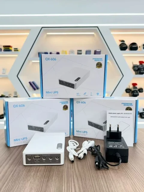 Mini UPS de 20.000 mAh